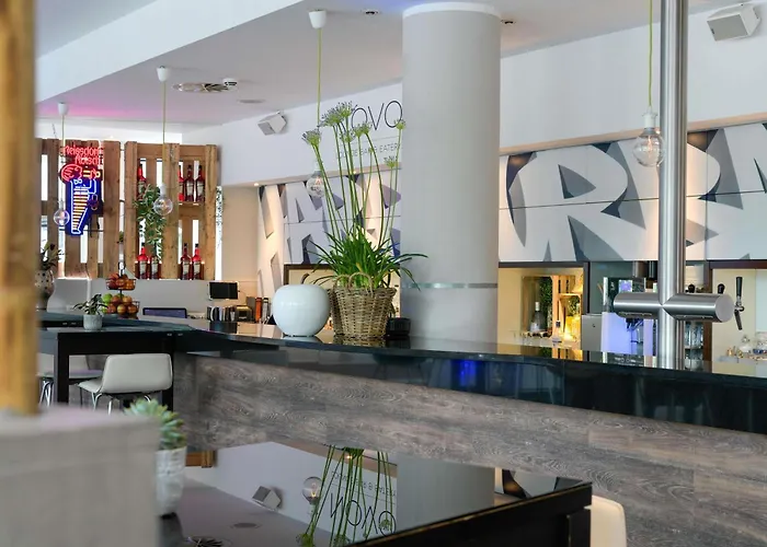 Novotel Hotel 4*