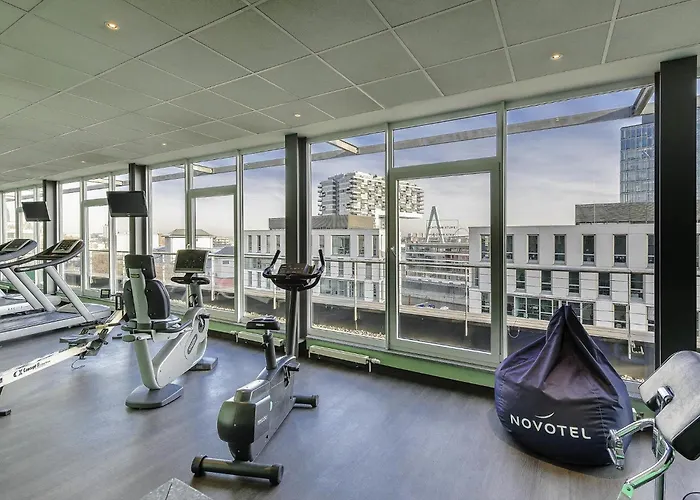 Novotel Hotel 4*