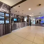 نوفوتيل مدينة فندق 4*