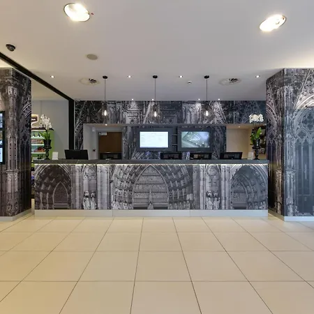 科隆诺沃特酒店 酒店 科隆