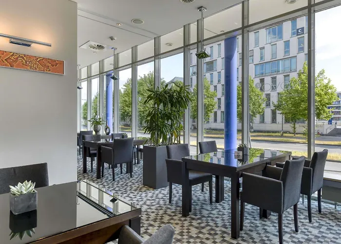 Novotel