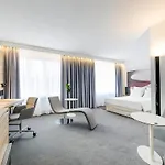 Novotel 4*